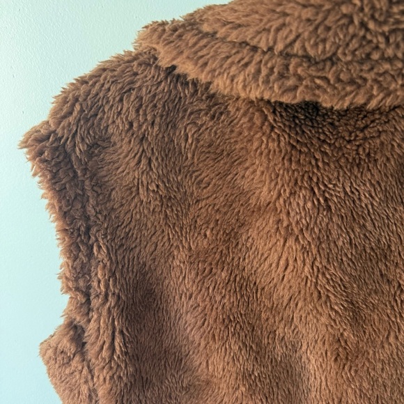 Express Womens Teddy Cinched Back Brown Vest Size Medium - Picture 14 of 16